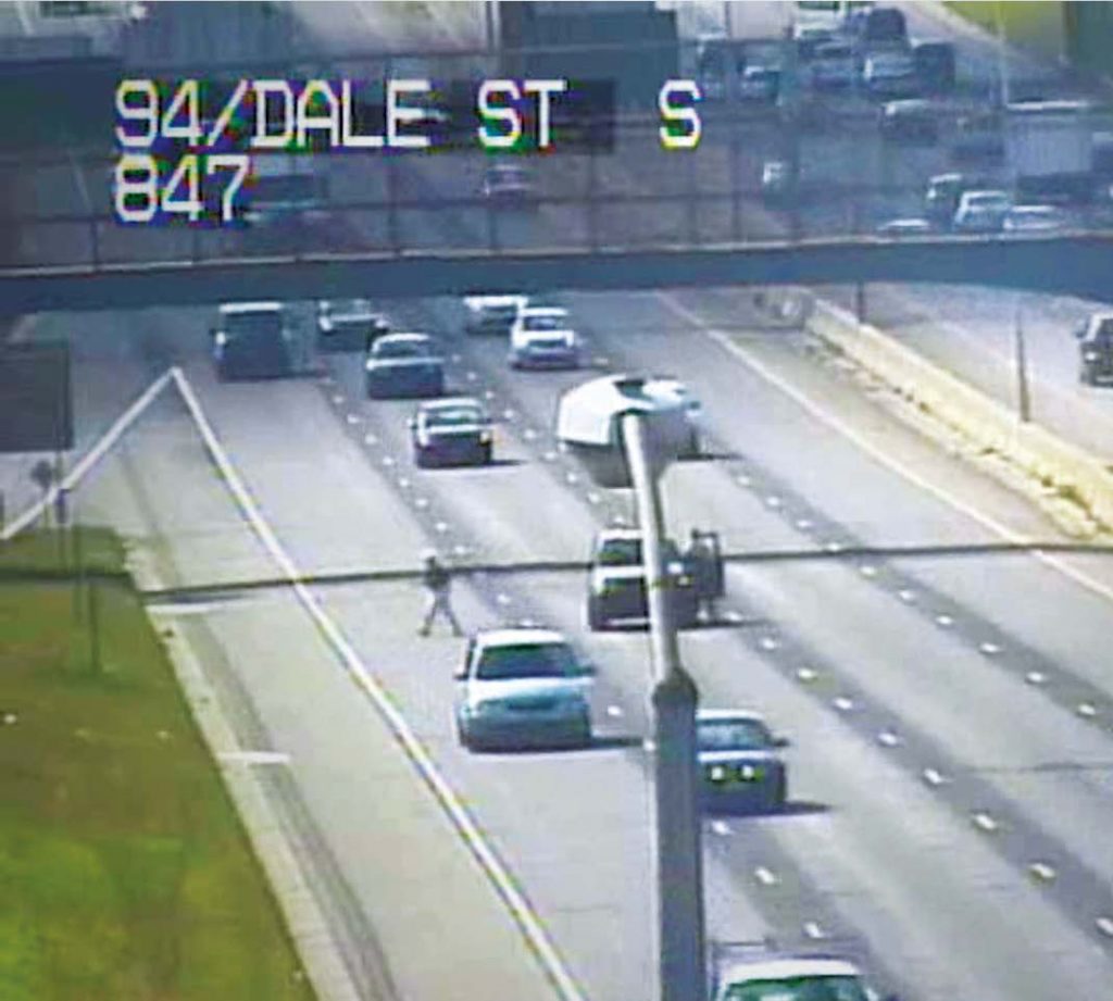 Dynamic message road signs The Municipal