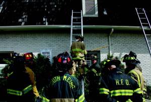 Firefighters engage in hands-on training at the 2012 FDIC. 