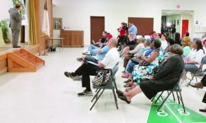 Public meetings have occurred around Flint, including at Hasselbring Community Center, local churches and other locations. In addition to receiving valuable information, attendees have been able to pick up drinking water and fi lters while attending the town hall-style gatherings. (Photo provided by the city of Flint)