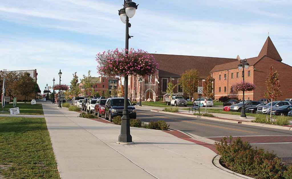 Fenton, Mich., completed an award-winning streetscape and rehabilitation project in 2016. The result has brought people and businesses into the downtown area. (Photo provided)