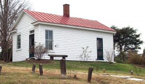 The Pest House was built in the 1840s and served as a quarantine hospital in Lynchburg, Va., until aft er the Civil War. (Wikimedia Commons)