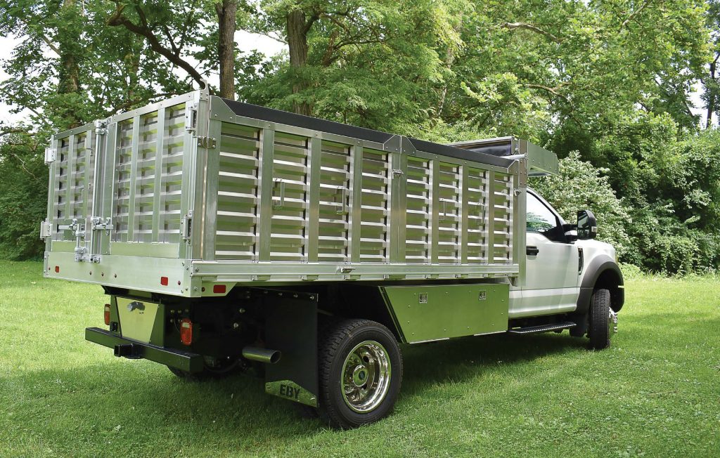 This all-aluminum landscape body is built with removable sides, making workers’ jobs easier. (Photo provided)