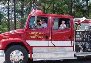 Barton City Volunteer Fire Department gets in the Fourth of July spirit during the Fourth of July parade. (Photo provided)